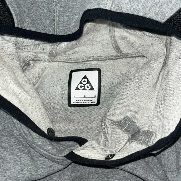 Nike ACG Snowboarding Hoodie - Picture 6 of 6